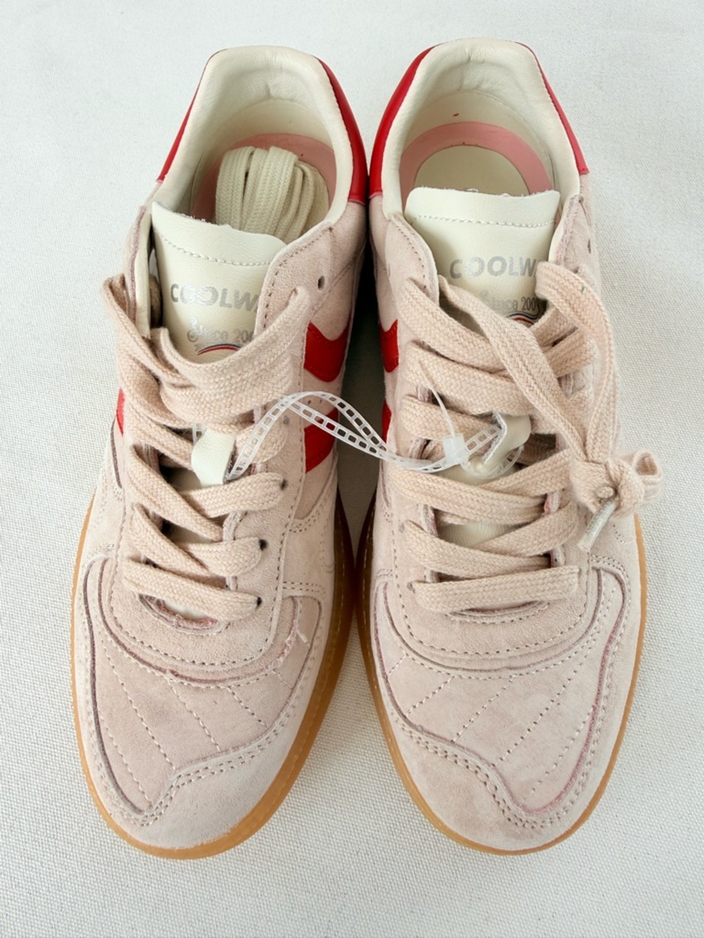 Coolway Goal Women's Pink Suede Sneakers with Red and extra Laces - Picture 4 of 5